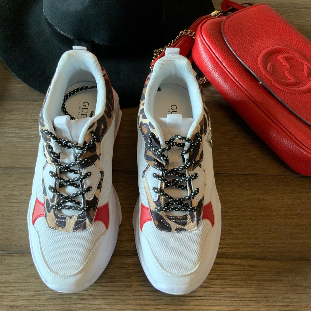 ❌❌Sold❌❌Guess Los Angeles